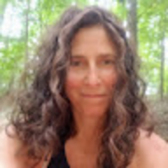 Meet your Posher, Lori - Picture 1 of 1